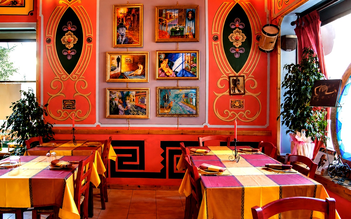 Il salone del ristorante Don Secondo Sombra